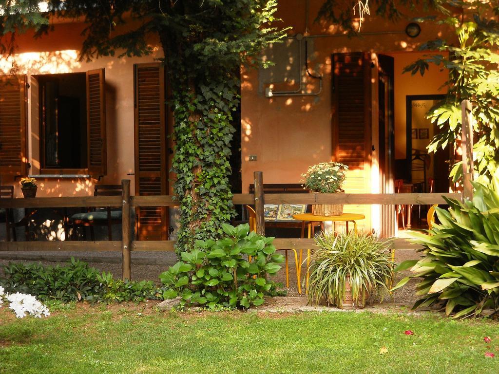 B&B Il Cortile Malpensa Casorate Sempione Номер фото