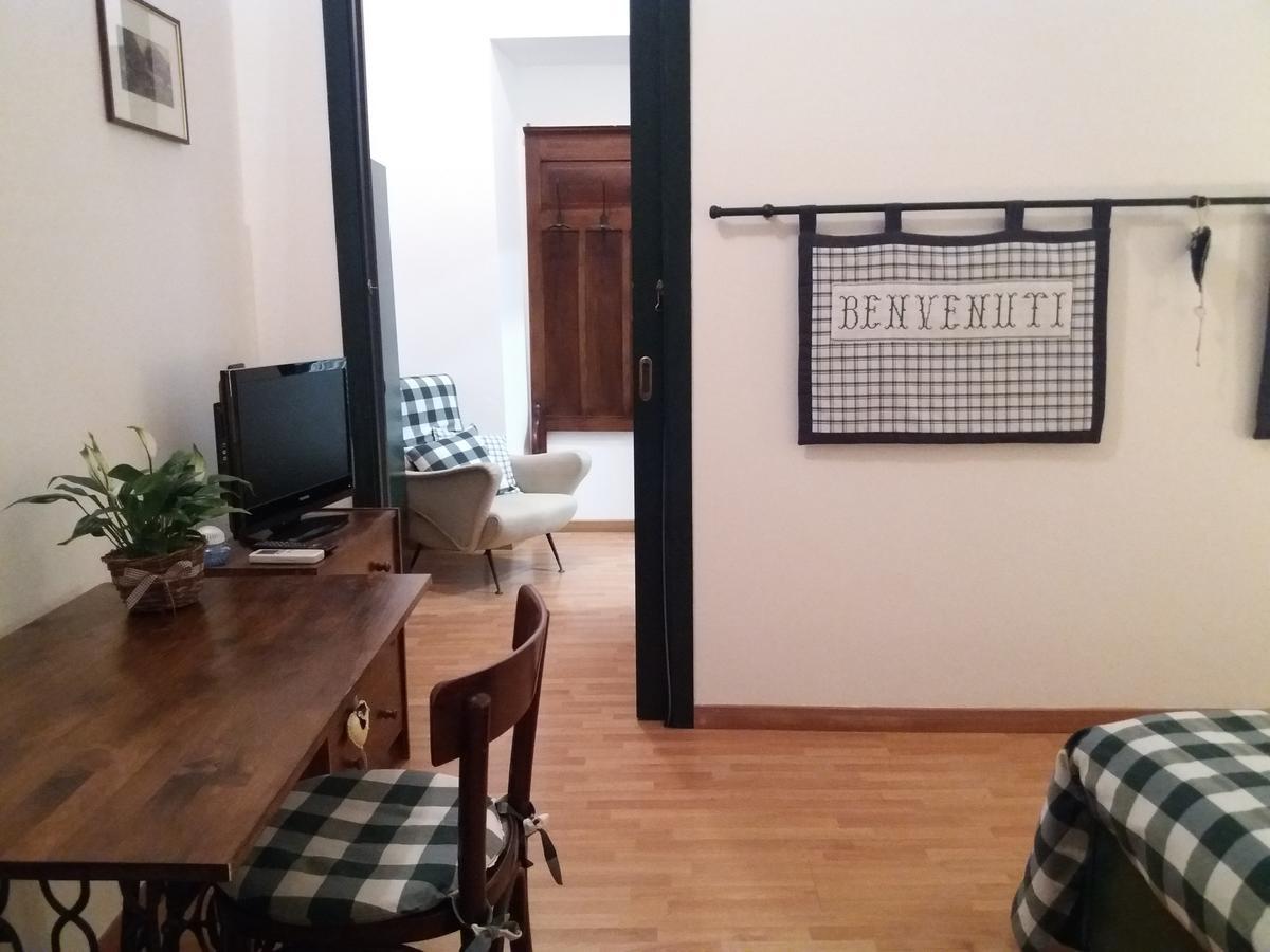 B&B Il Cortile Malpensa Casorate Sempione Екстер'єр фото